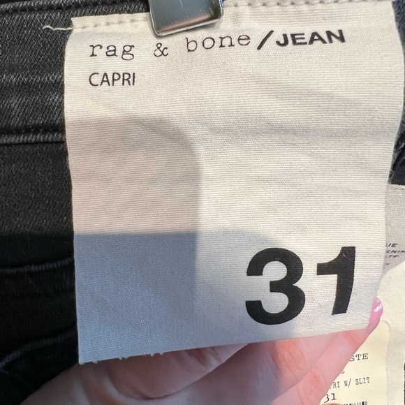 NWT Rag & Bone 10in Capri with Slit Distressed Faded Skinny Jeans Size 31 - Picture 7 of 12